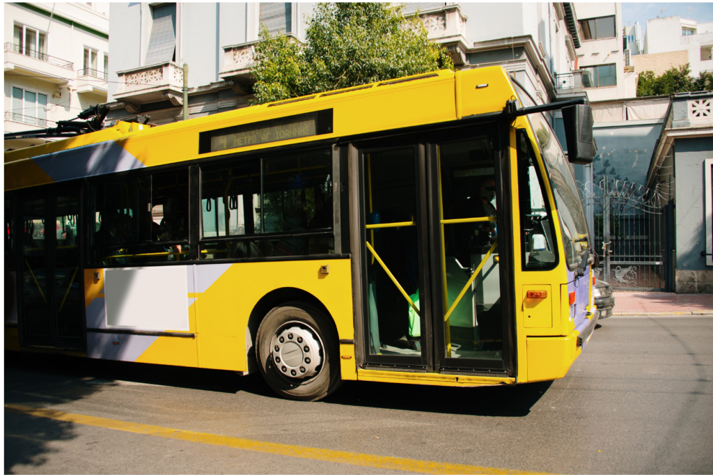 Modificări temporare ale traseelor de transport public luni, 22 decembrie 2025