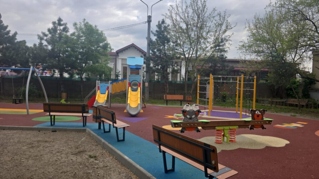 Trei noi locuri de joacă, deschise pentru copiii ploieșteni!